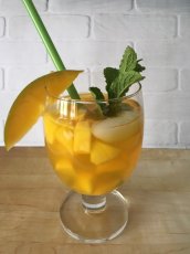 Moctail/Cocktail Mango & Friends